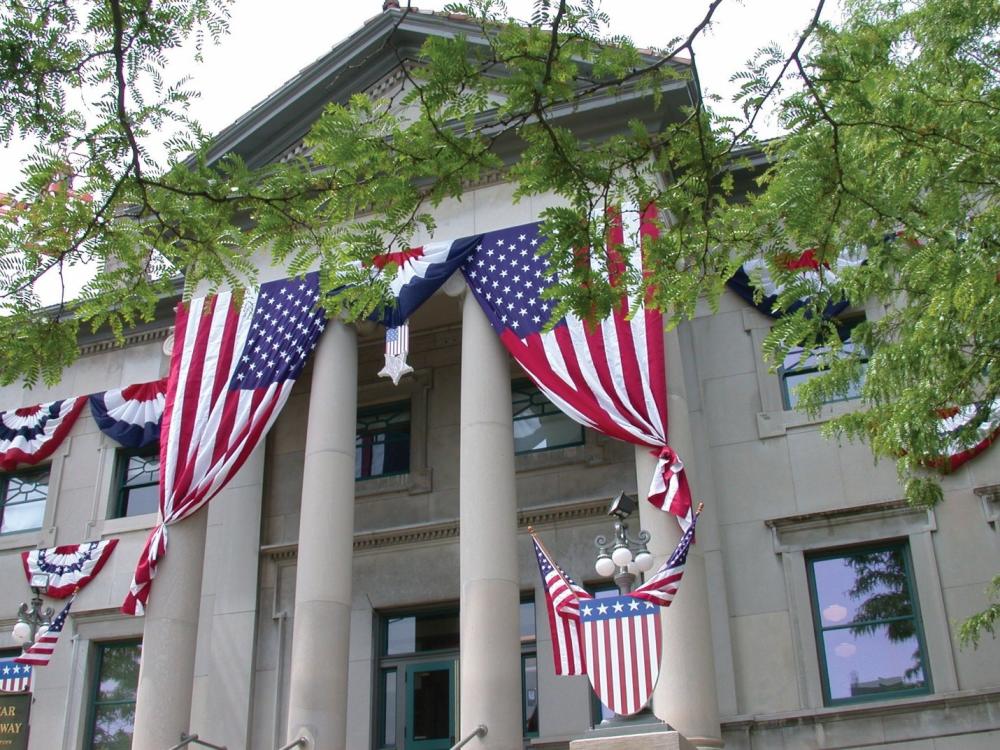 Veteran's Memorial Hall