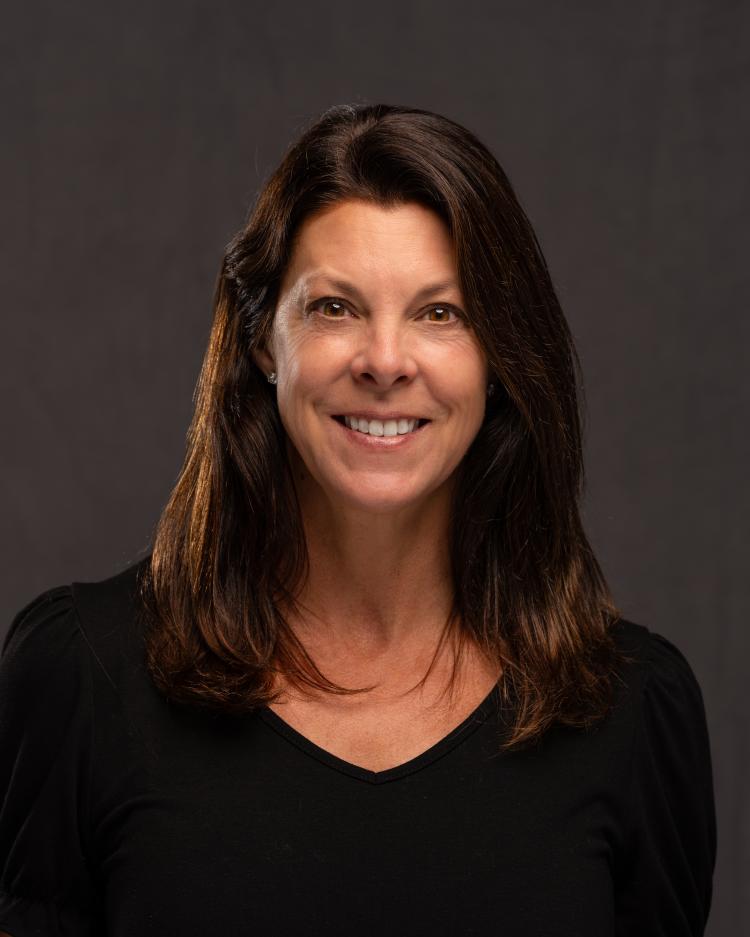 Jessica Iasparro Headshot