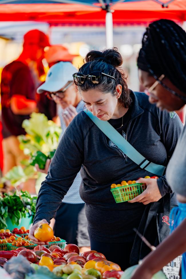 edgebrook farmer's market