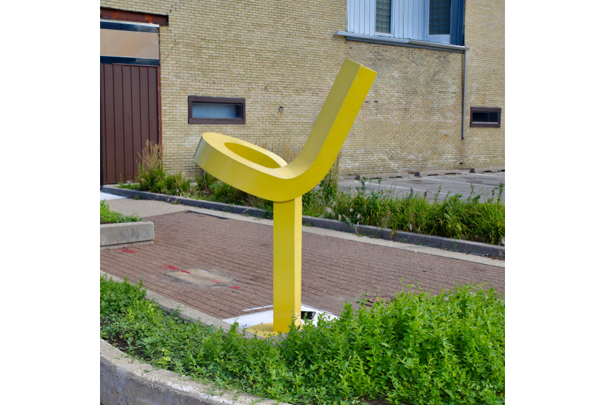 here comes the sun sculpture