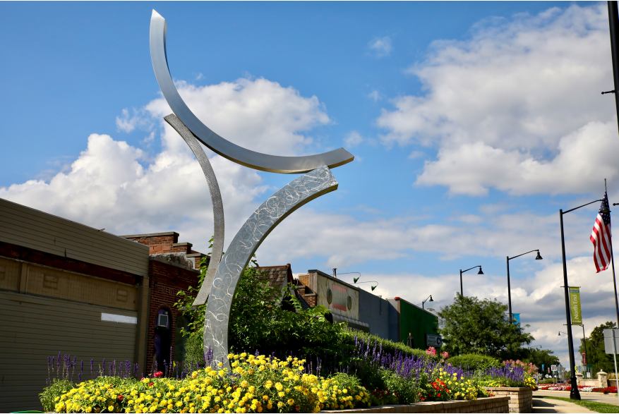 hold me up sculpture