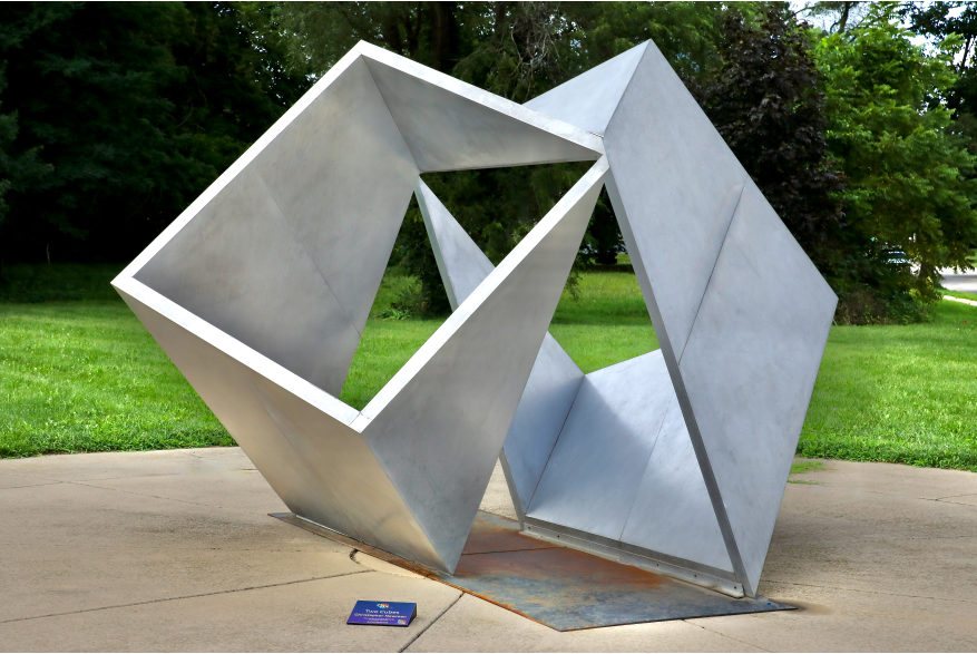 two cubes sculpture