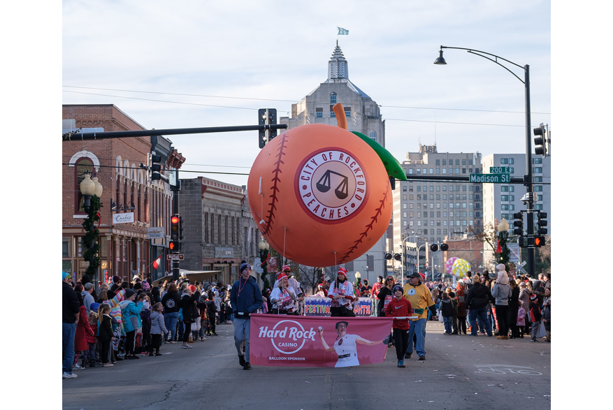 Rockford Peaches balloon at the 2022 Stroll on State parade