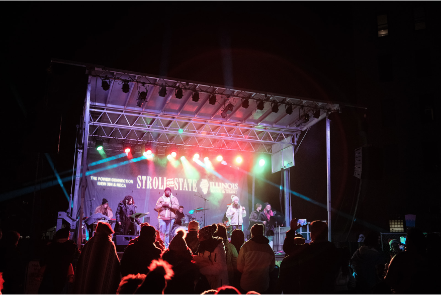 Stroll Live Performance 04