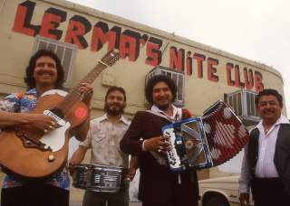 Puro Conjunto: Border(less) Sound