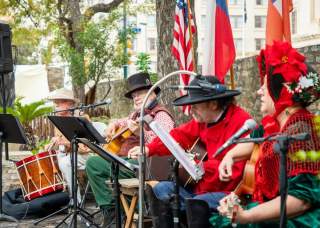 Christmas at the Alamo