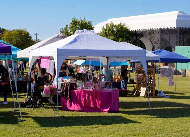 Holiday Market and Movie at Mission Marquee Plaza