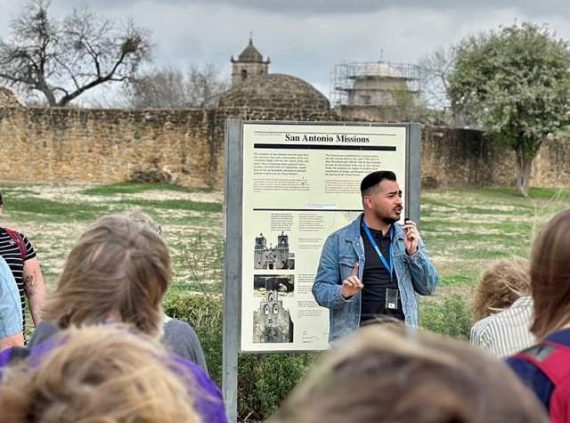 MOV Tours