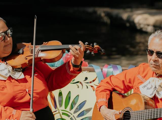 Mariachi Sip & Cruise