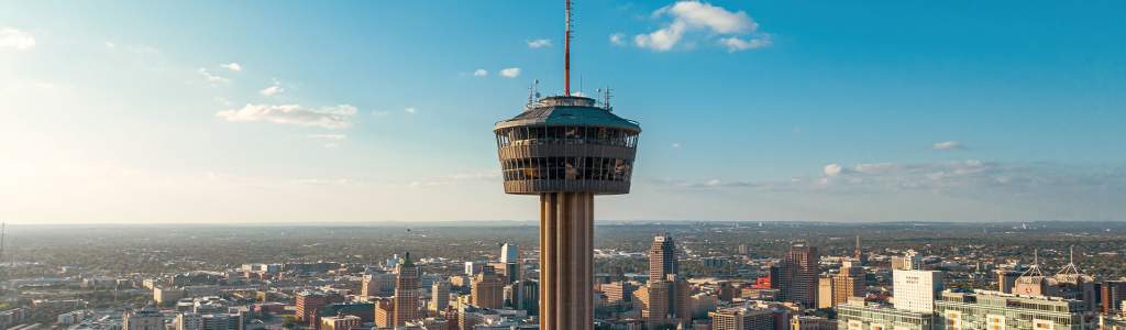 Visit_San_Antonio_Skyline_7687