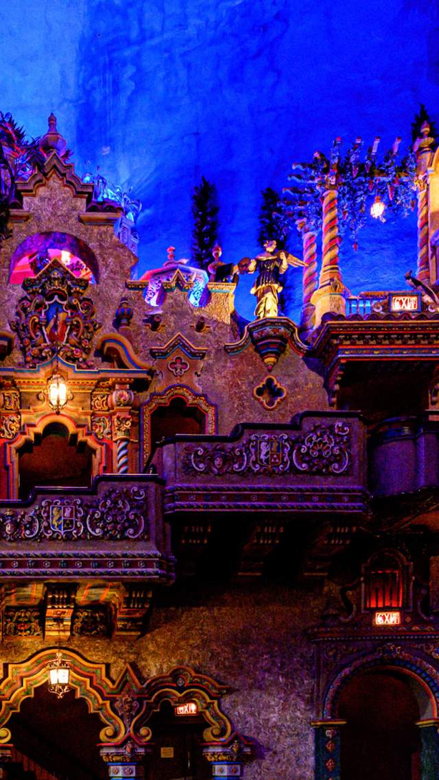 Balcony seating at the Majestic Theatre in San Antonio Texas