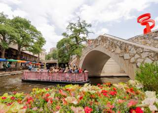 A Guide to Family Fun Along the River Walk