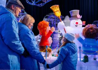 San Antonio Hotels Decked Out for the Holidays