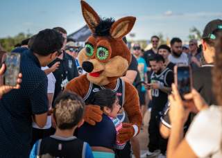 A How-To Guide for Attending Your First Spurs Game