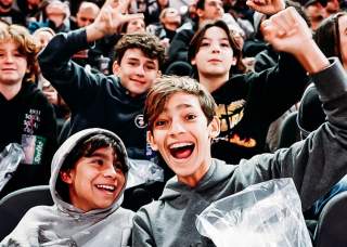 Crowd cheering at San Antonio Spurs Game