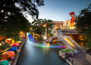 Riverwalk time lapse