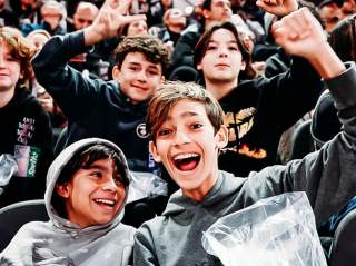 Crowd cheering at San Antonio Spurs Game