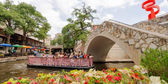 Easter in San Antonio 2026: Events, Egg Hunts & Brunch Guide