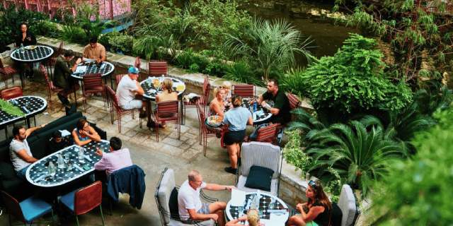Local Eats Along the River Walk