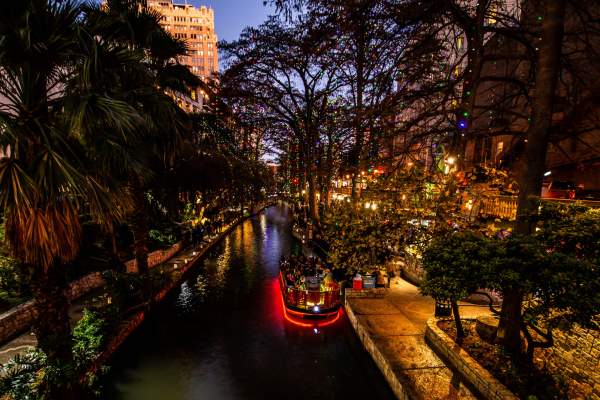 13 Magical Christmas destinations: From Cozy New England to Sunny Puerto Rico