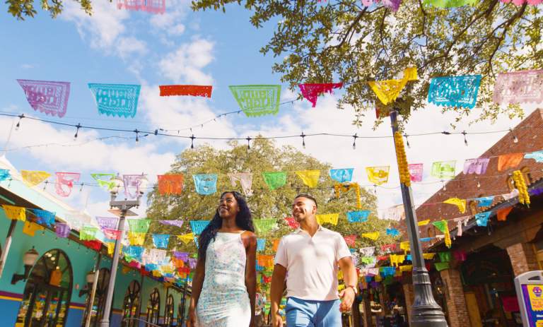 Food Halls and Markets Near the San Antonio River Walk