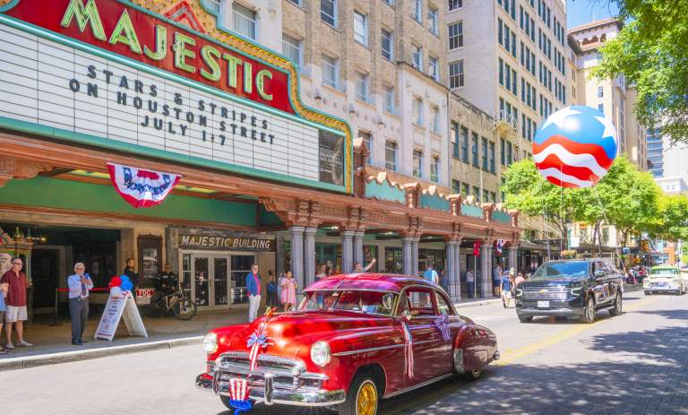 A First-Timer's Guide to the Best Summer Experiences in San Antonio