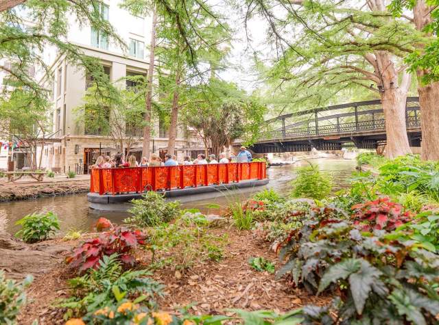 Exploring the History and Architecture of the San Antonio River Walk