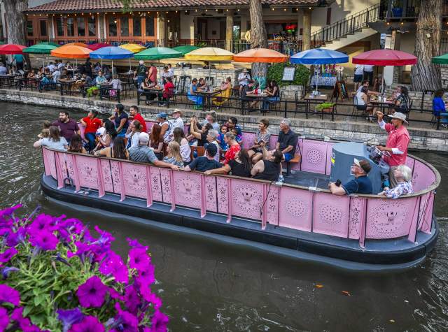 A Guide to Family Fun Along the San Antonio River Walk