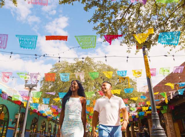Food Halls and Markets Near the San Antonio River Walk