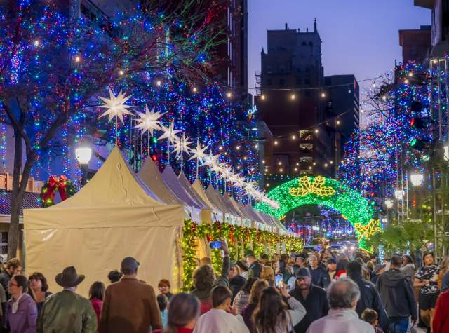 10 Free Holiday Things to Do in San Antonio, Texas