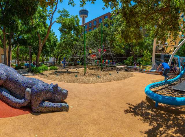 10 Free Activities Along the River Walk This Summer