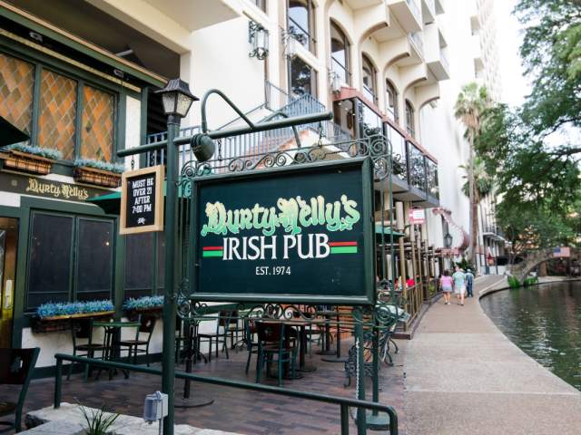 Sign out front of Durty Nelly's Irish Pub