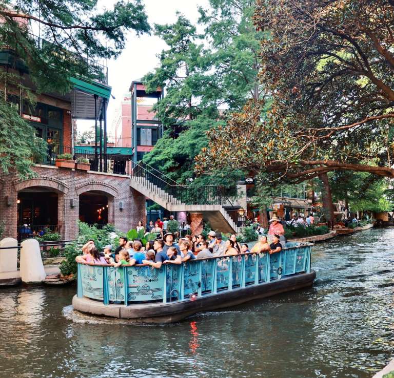San Antonio River Walk Go Rio Cruise Barge