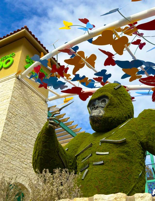 Exterior of San Antonio Zoo