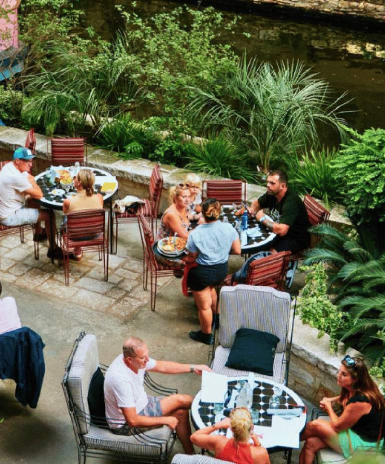 Local Eats Along the River Walk