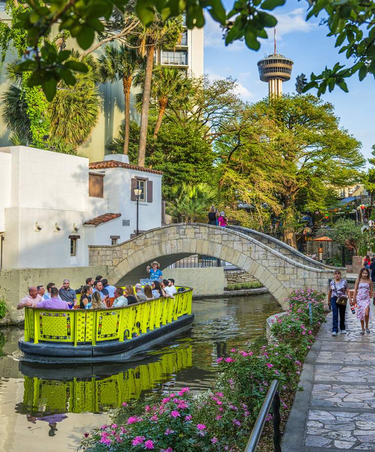 Your September Guide to the San Antonio River Walk