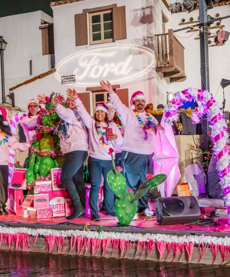 72 Hours in San Antonio for the Annual Ford Holiday River Parade