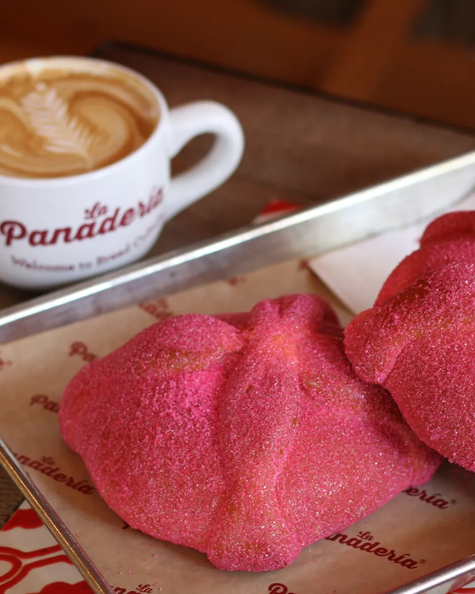 La Panaderia Pan de Muerto