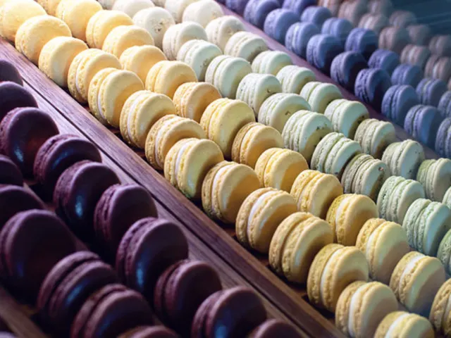 Rows of macaroons