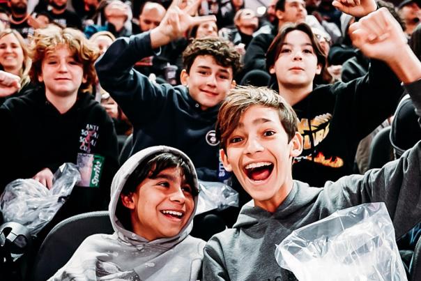 Crowd cheering at San Antonio Spurs Game