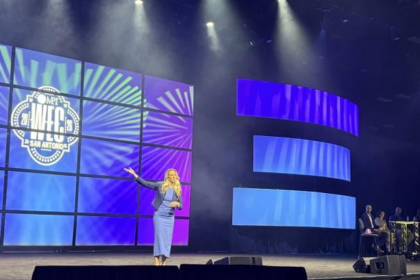Woman talking on the mainstage