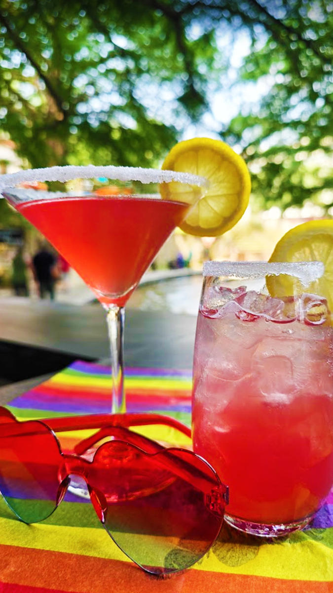 Red cocktails and mocktails with red heart sunglasses.