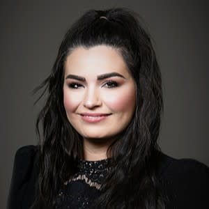 Becca Cliff Headshot