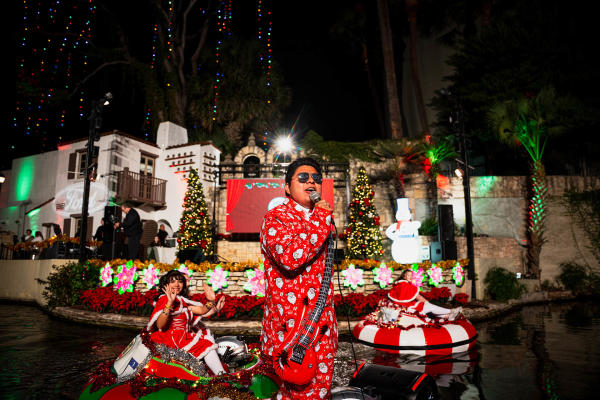 Ford Holiday River Parade 2025