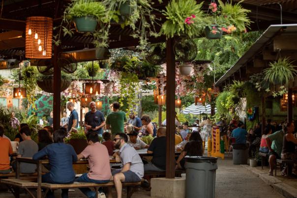Elsewhere Garden Bar & Kitchen Patio