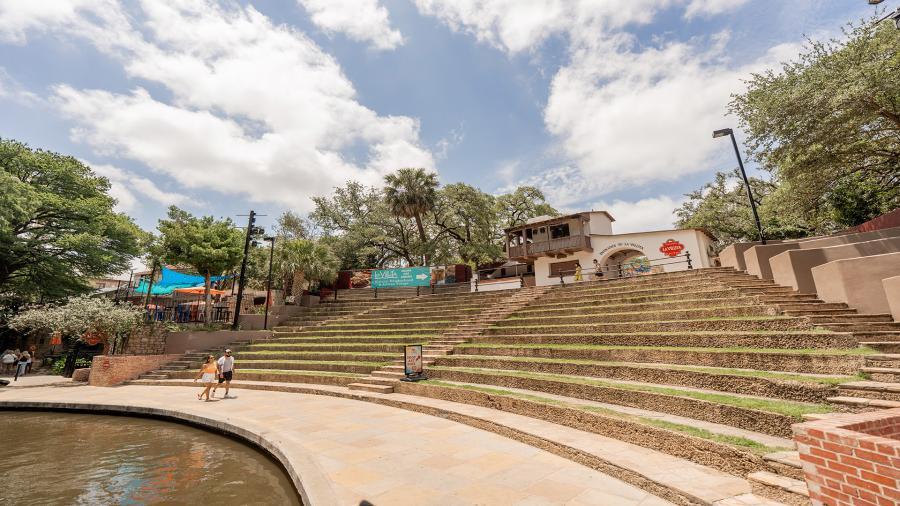 ampitheater with poeple walking by