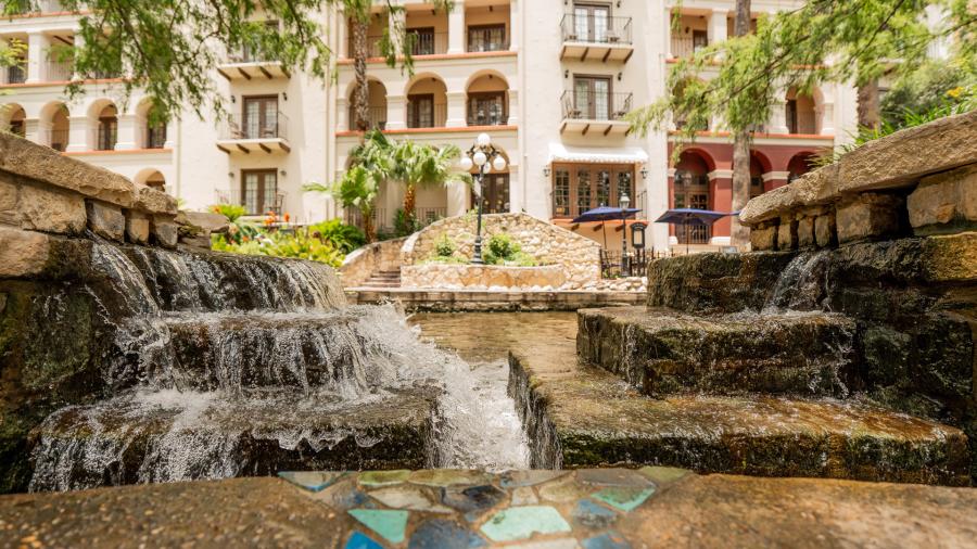 Mini waterfall near Omni La Mansion del Rio at River Walk.