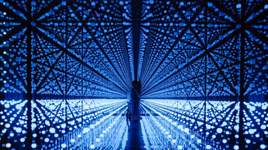 Light art installation with blue lights