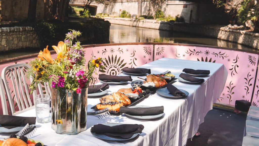 Brunch Barge