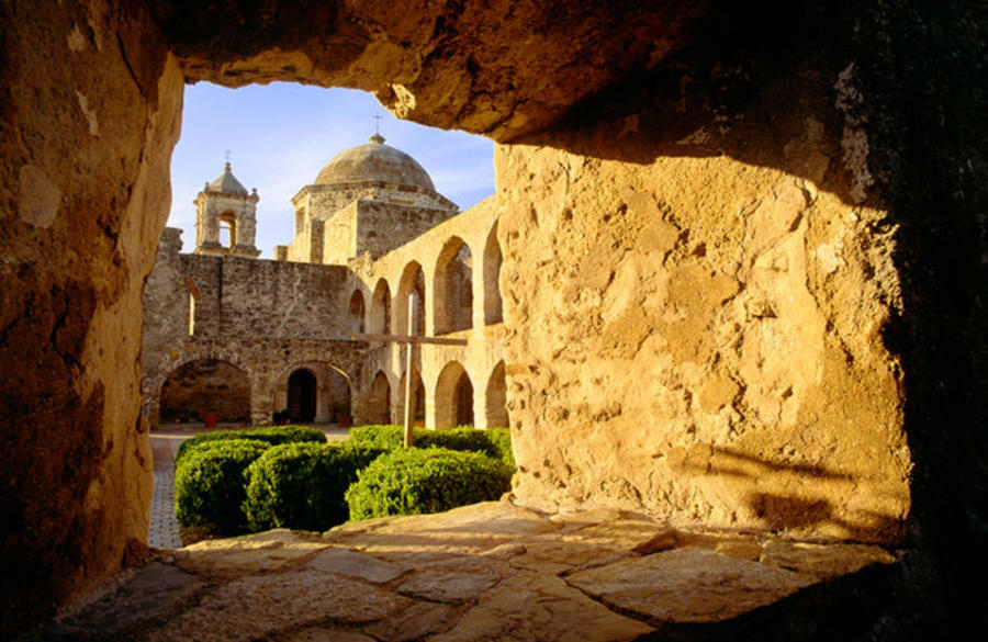 San-Antonio-Detours-Missions-Tour-700x455